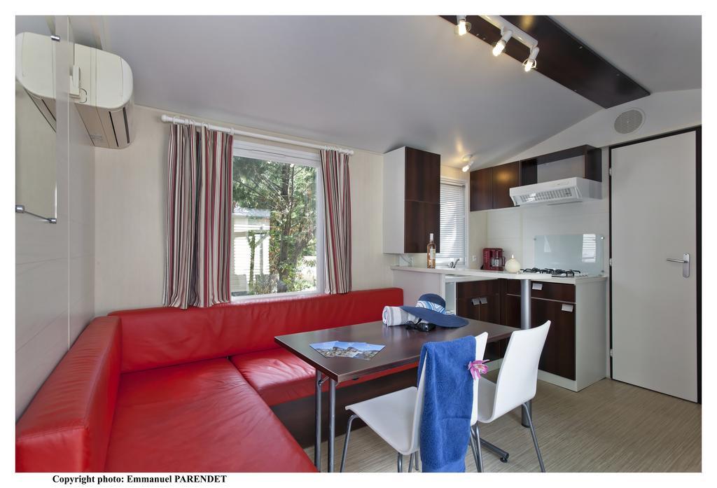 Vic'S Land Holidays Grimaud Exterior foto